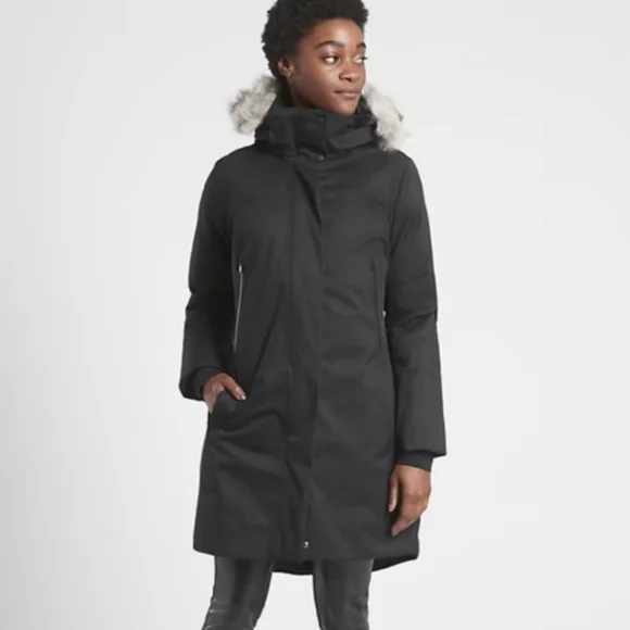 Athleta Rainout Outbound Parka - Picture 2 of 13